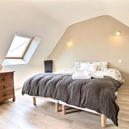 Maison Spacieuse A Plougonven Avec Jacuzzi Et Jardin Zewnętrze zdjęcie