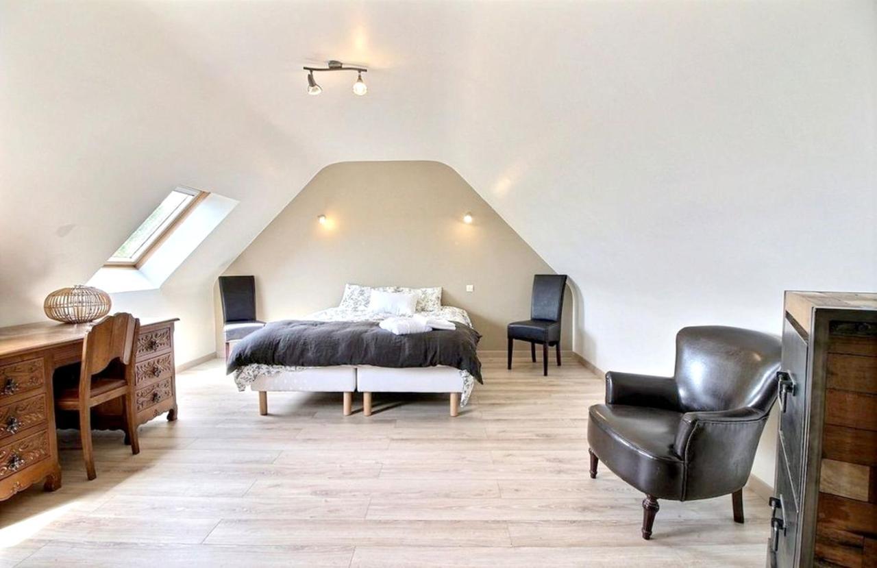 Maison Spacieuse A Plougonven Avec Jacuzzi Et Jardin Zewnętrze zdjęcie