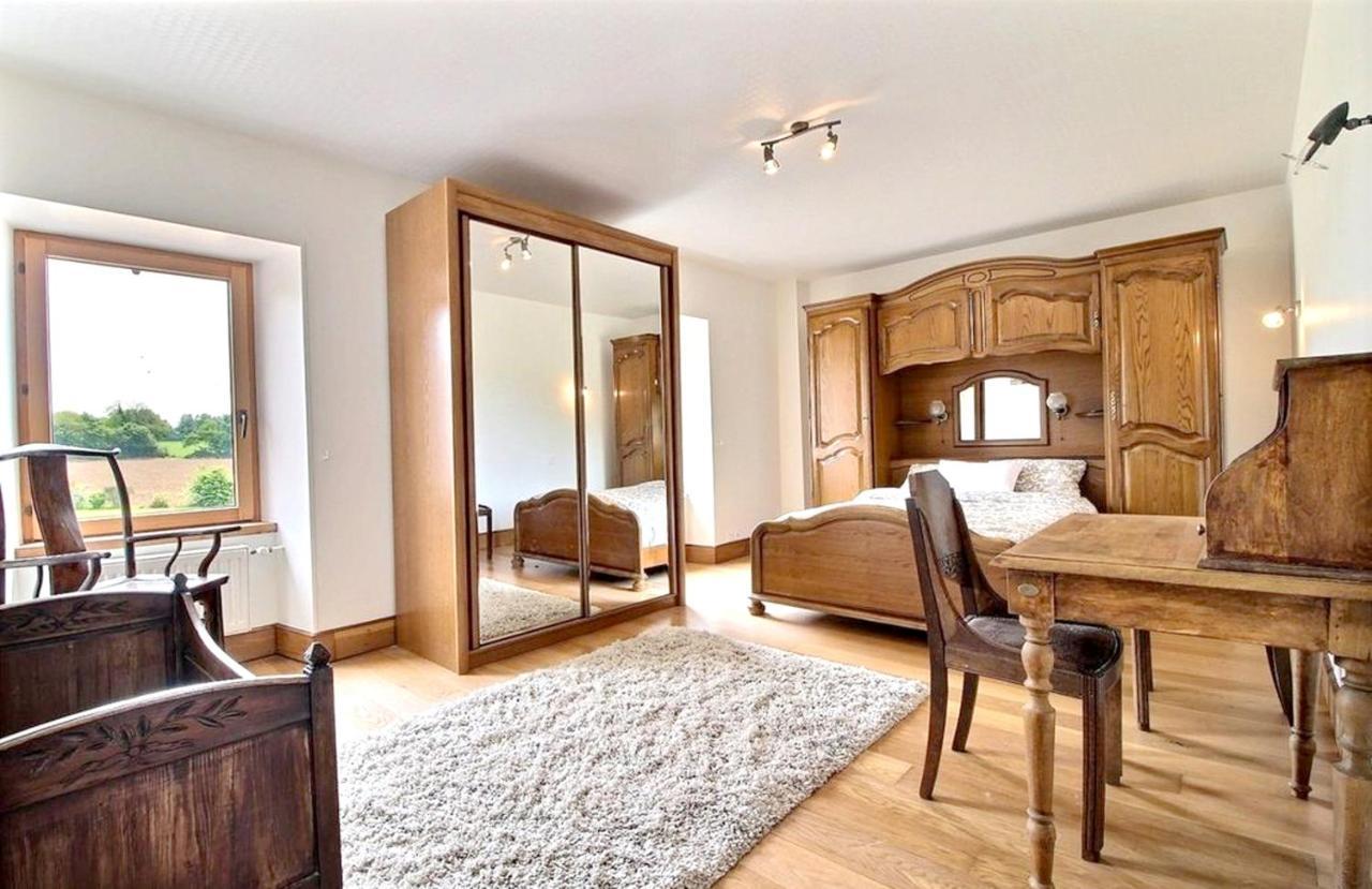 Maison Spacieuse A Plougonven Avec Jacuzzi Et Jardin Zewnętrze zdjęcie