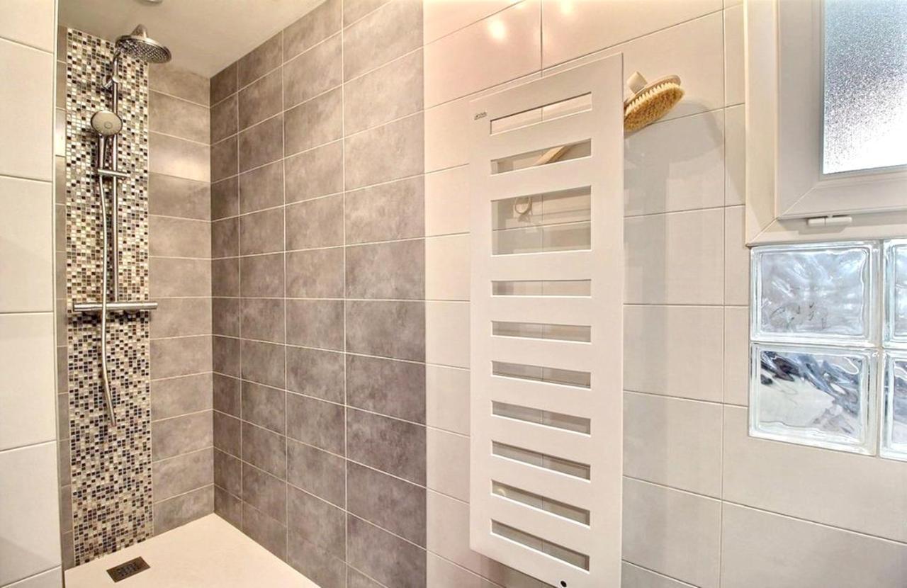 Maison Spacieuse A Plougonven Avec Jacuzzi Et Jardin Zewnętrze zdjęcie